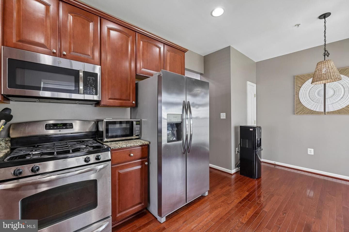 15628 Chadsey Lane photo 9