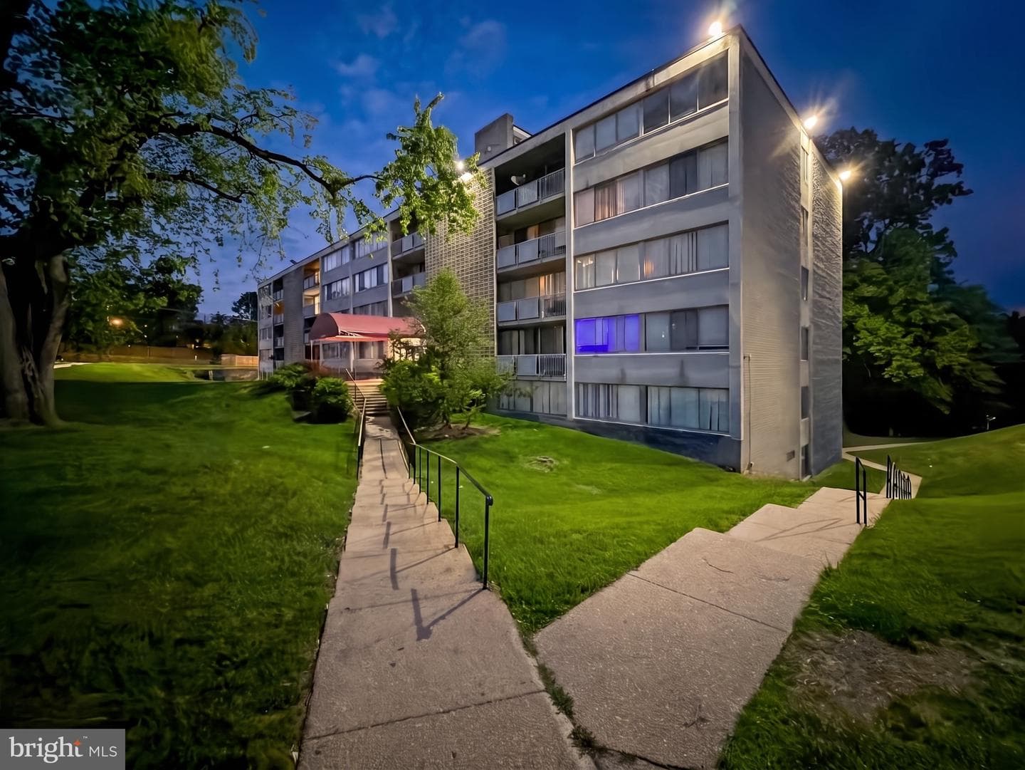 1822 Metzerott Road #401 photo 21