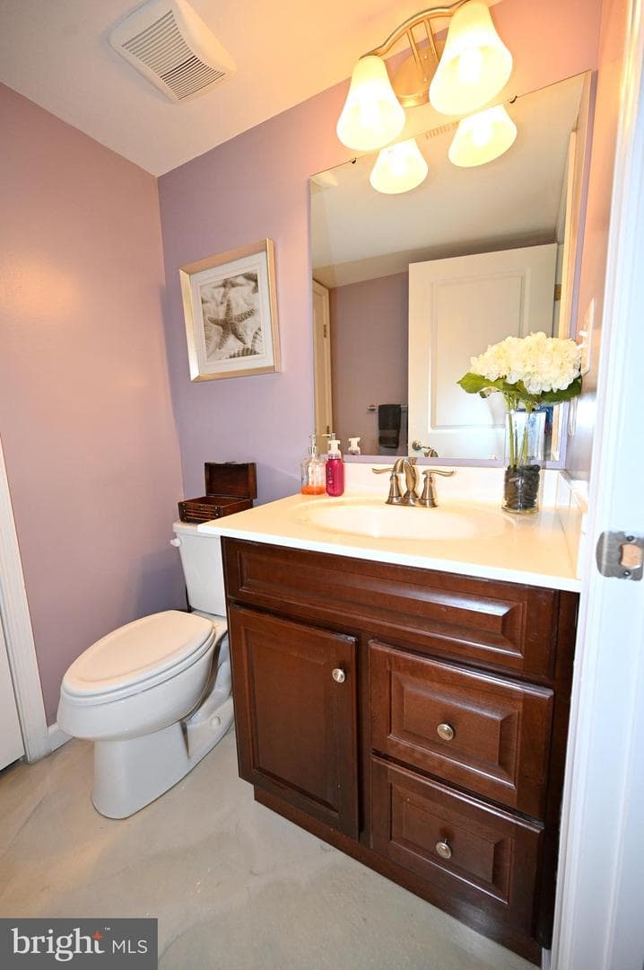 13810 Catzell Court photo 25