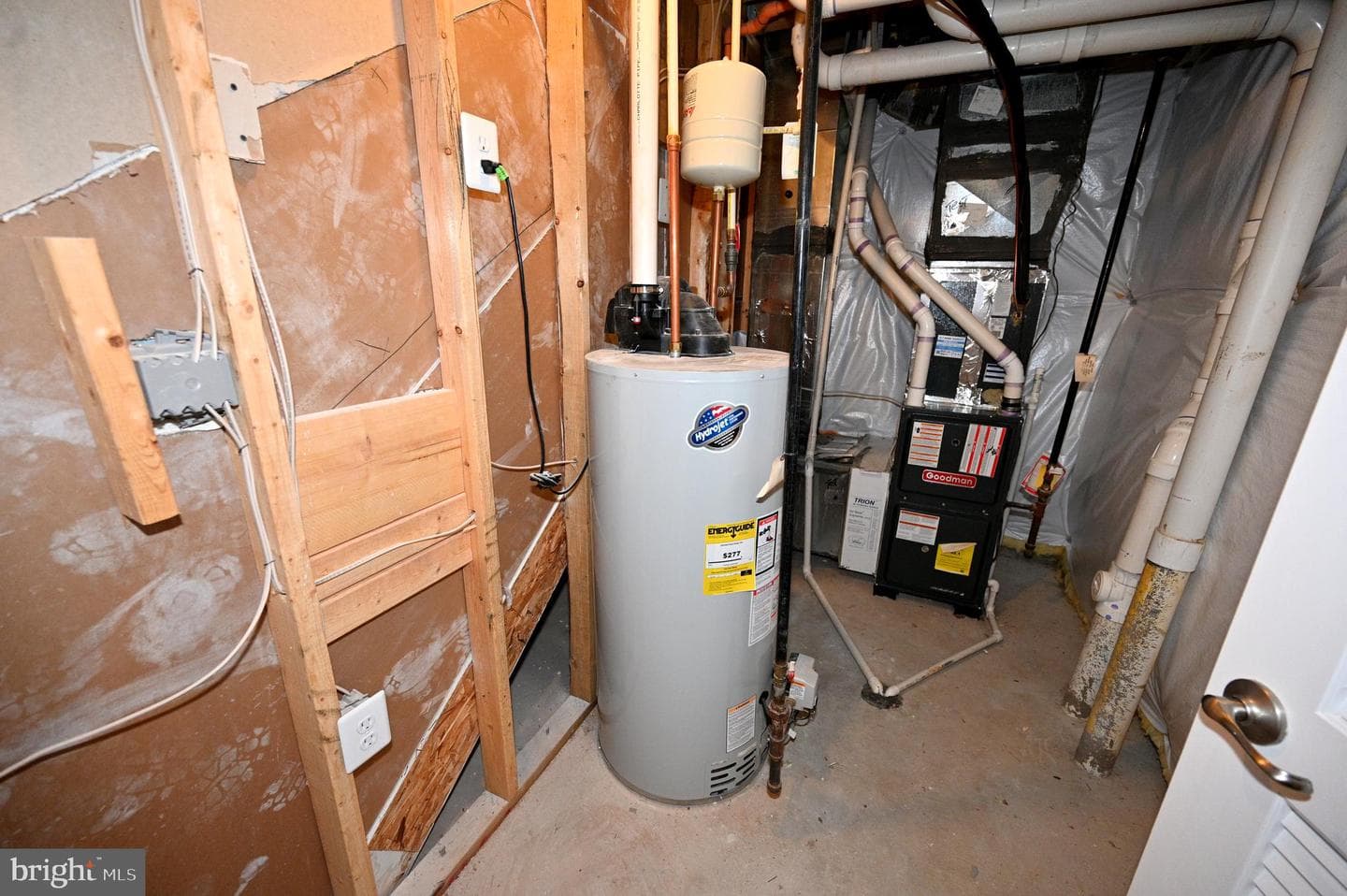 13810 Catzell Court photo 40