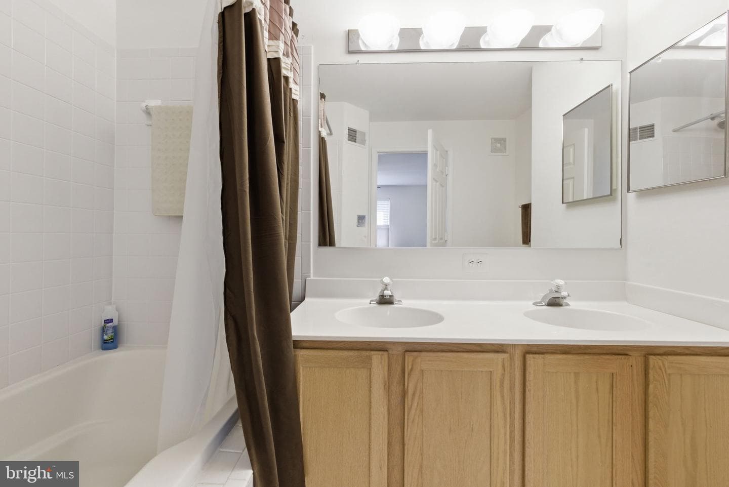 9901 Greenspire Way # 138 photo 24