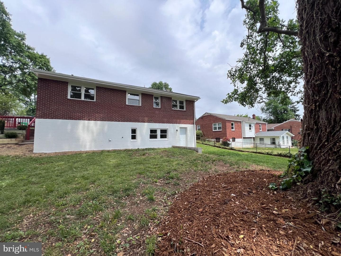 8125 Murray Hill Drive photo 10