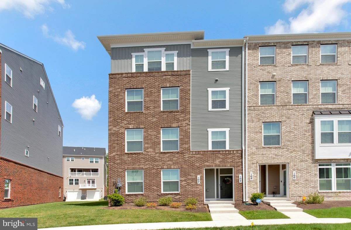 164 Lawndale Drive, Bowie