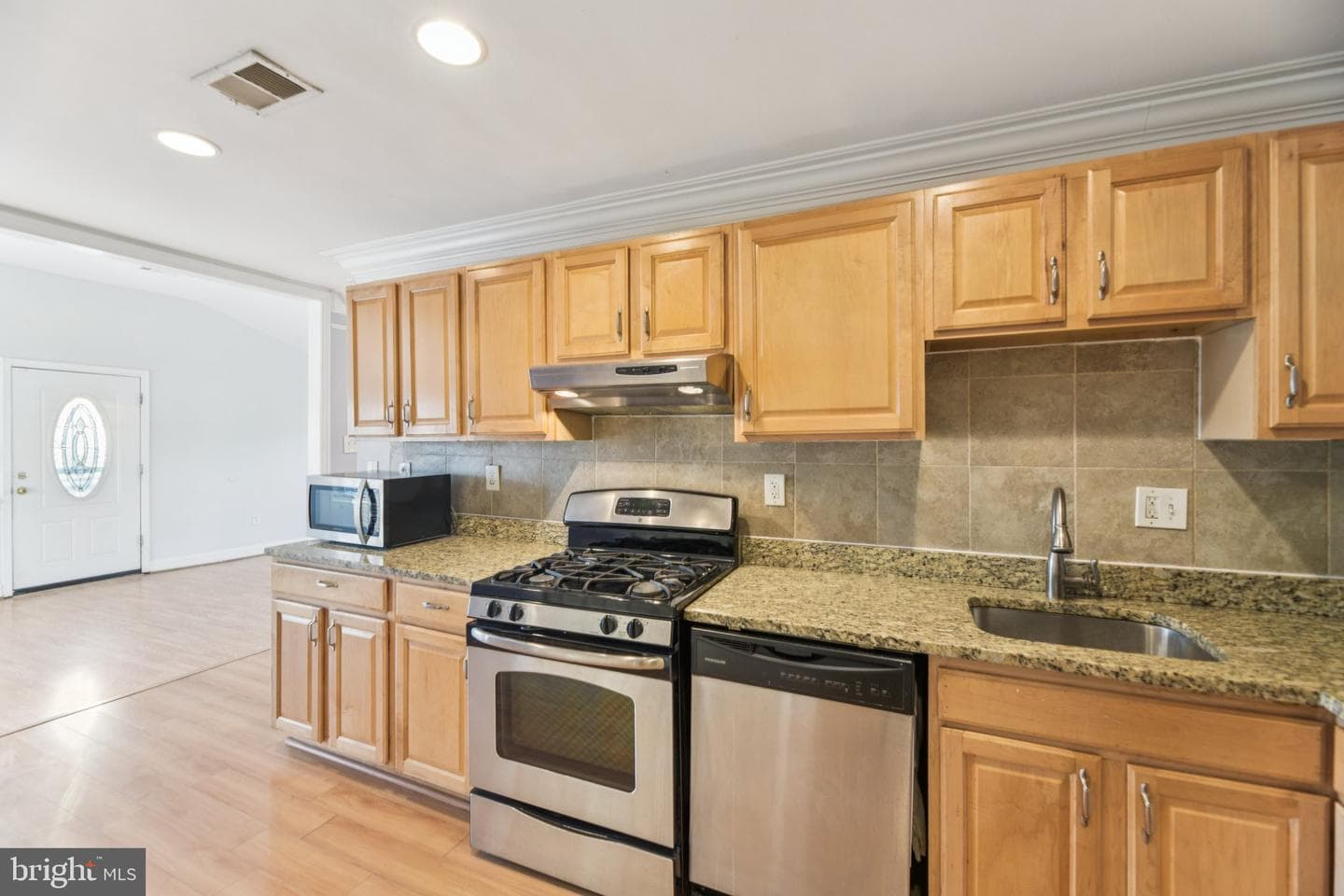 3019 Brodkin Avenue photo 12