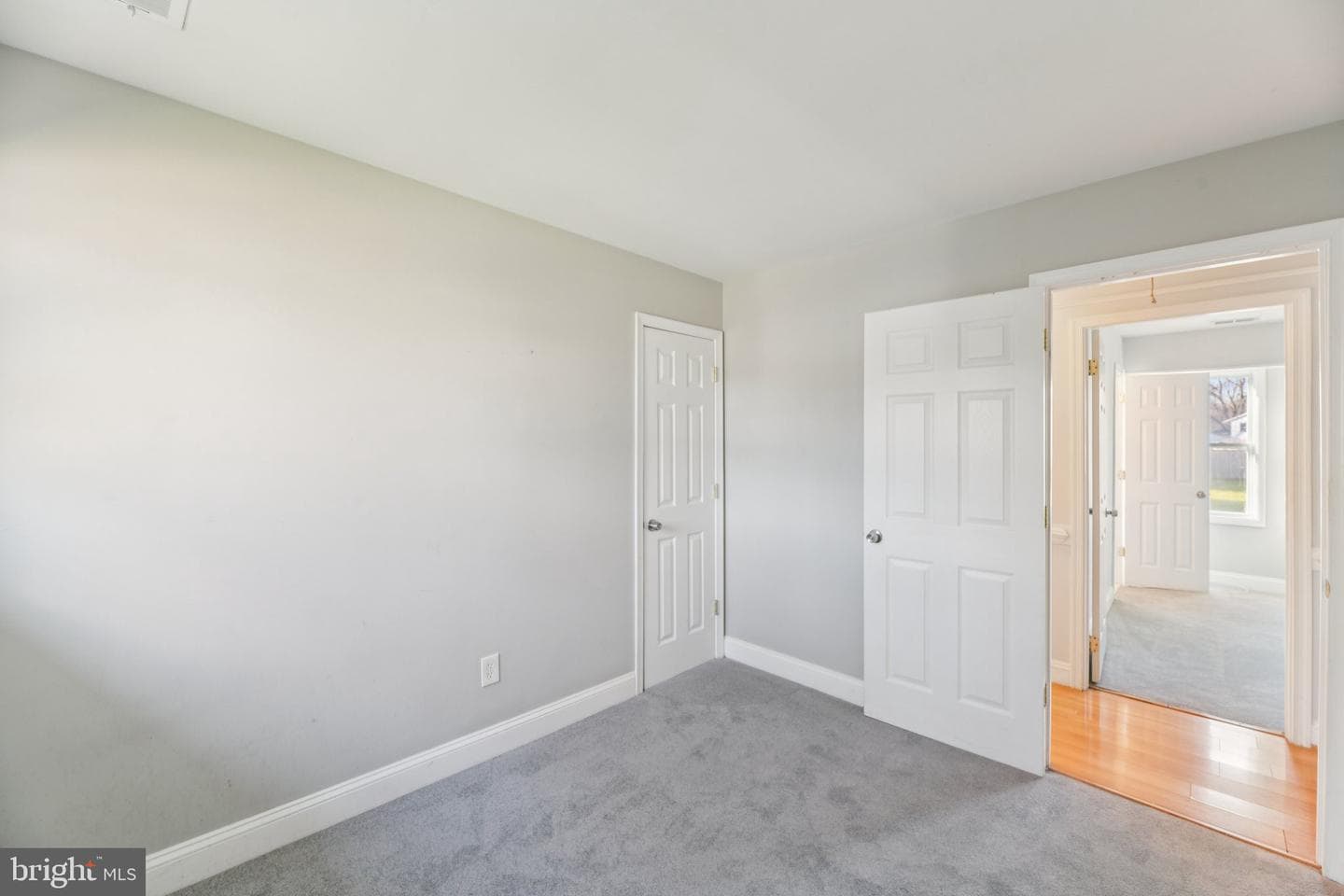 3019 Brodkin Avenue photo 42