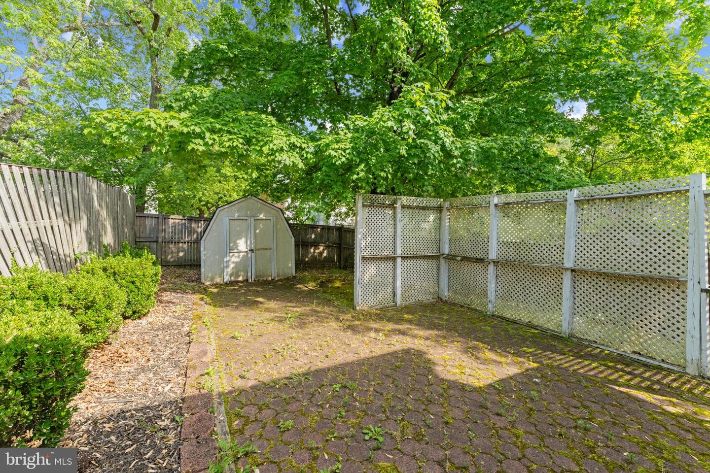 8914 Simeon Court photo 26