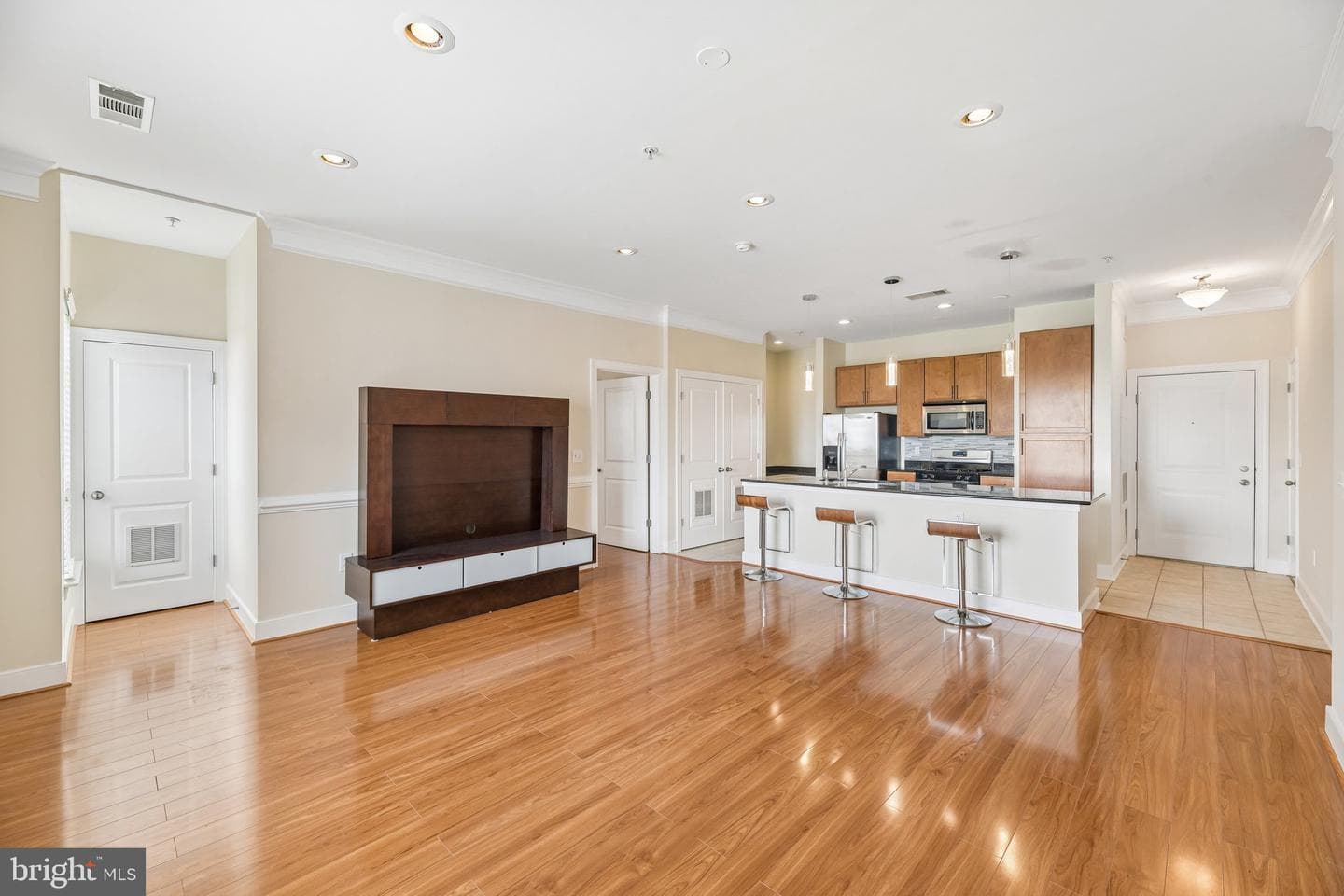 5400 Auth Road #531