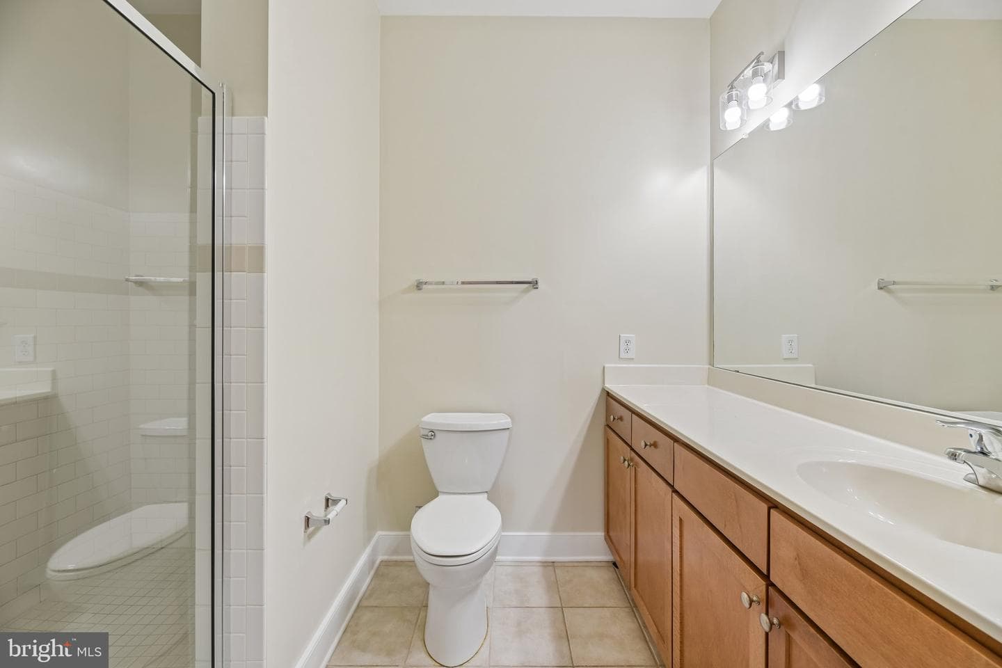 5400 Auth Road #531 photo 38