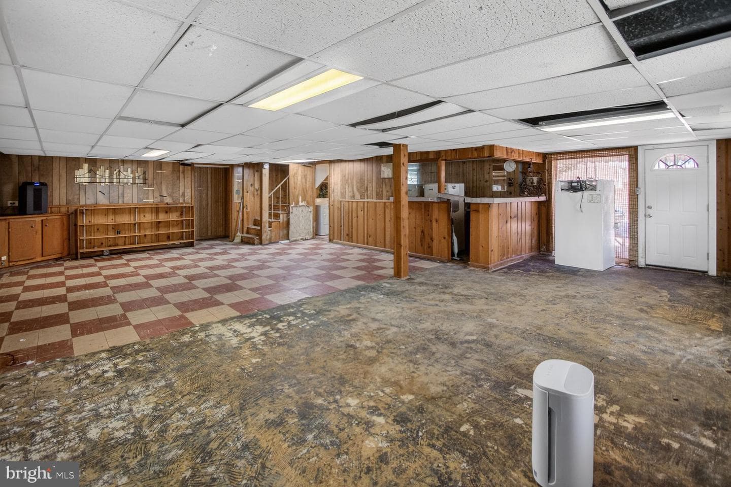 914 Linwood Street photo 15