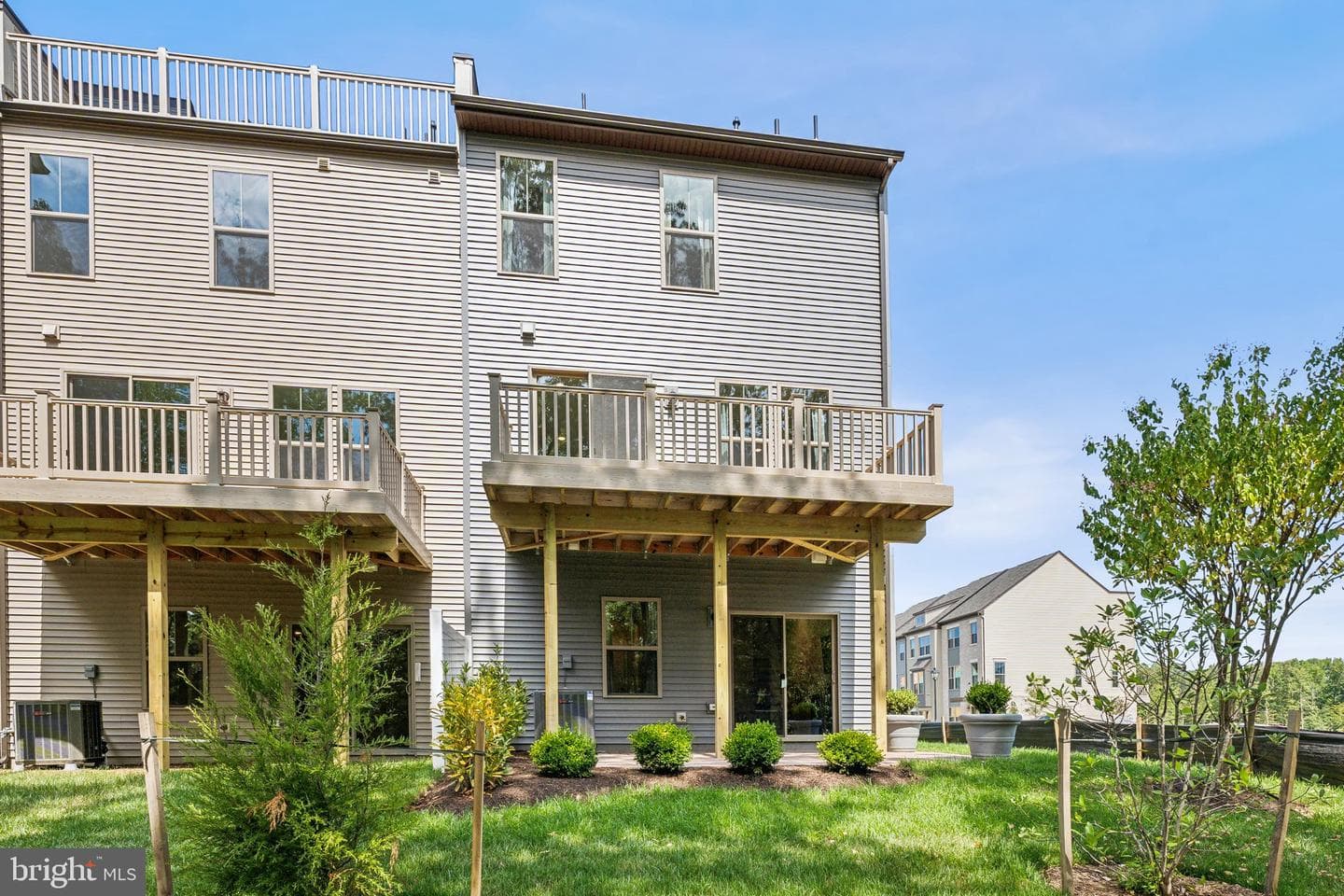 7041 Woodlands Green Road photo 37