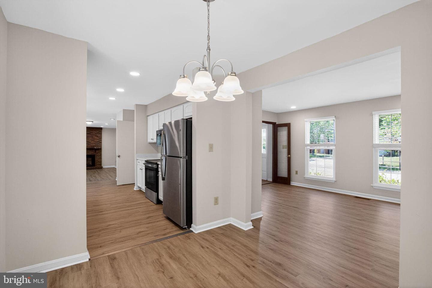 9510 Fox Run Drive photo 14