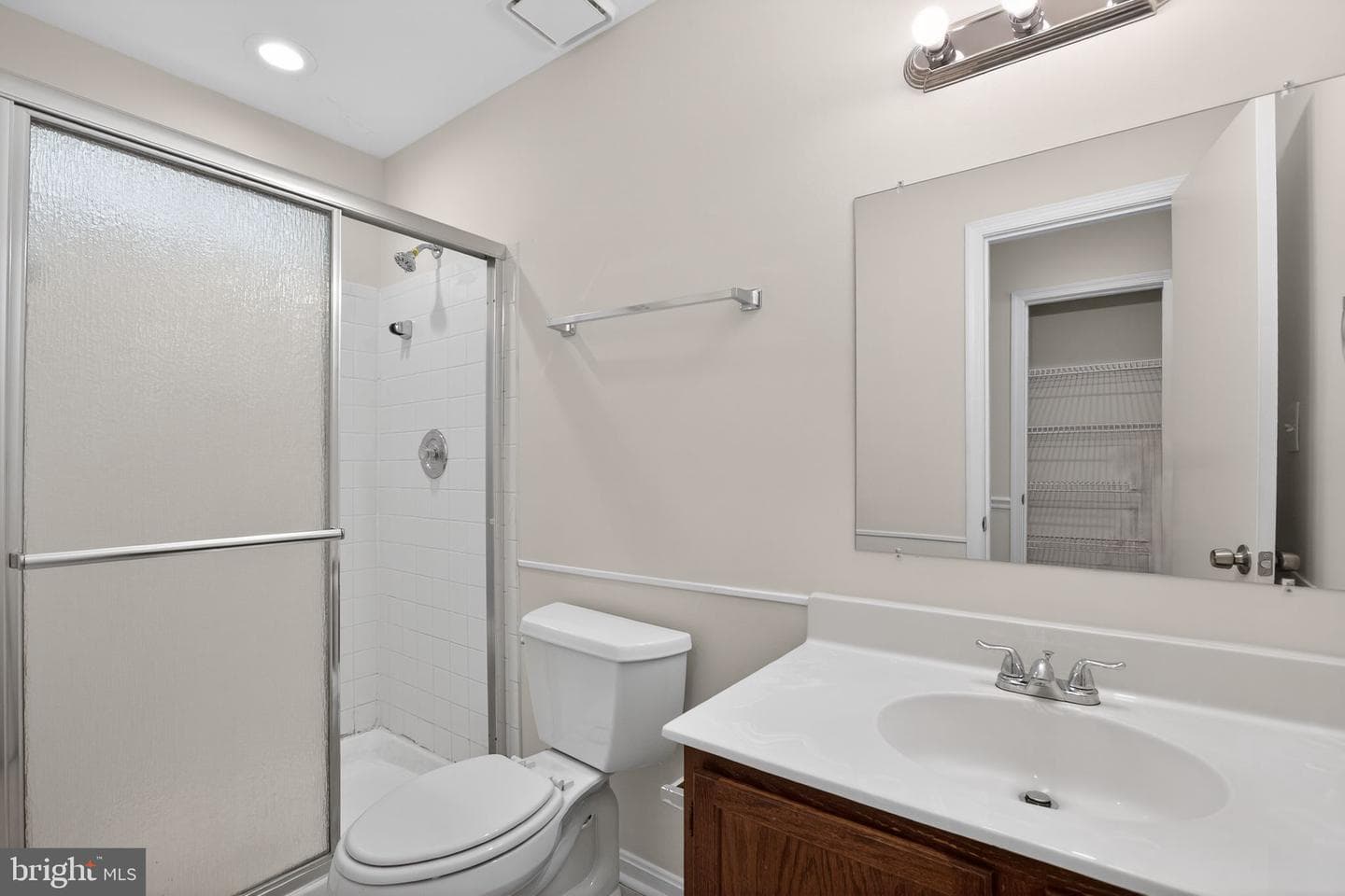 9510 Fox Run Drive photo 23