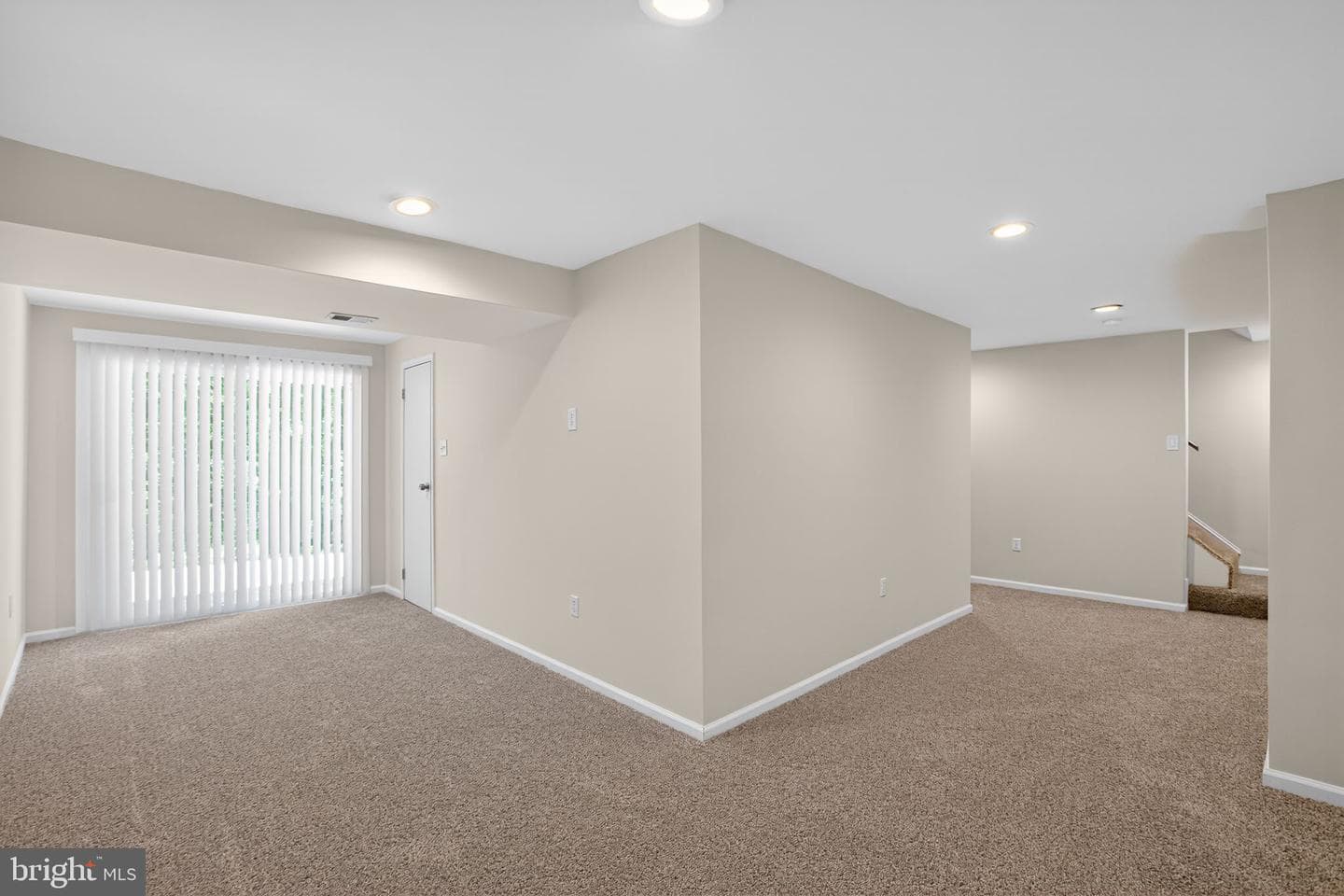 9510 Fox Run Drive photo 8