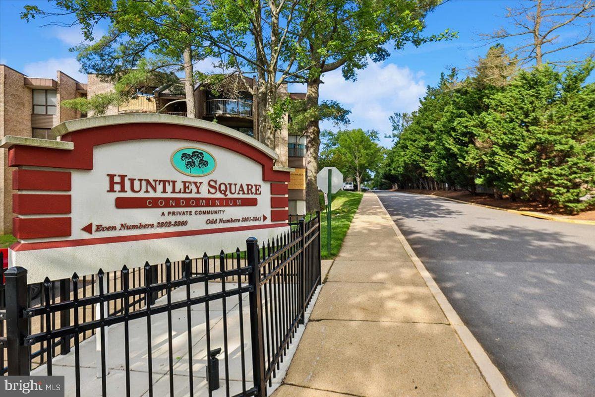 3342 Huntley Square Drive #t1, Temple Hills