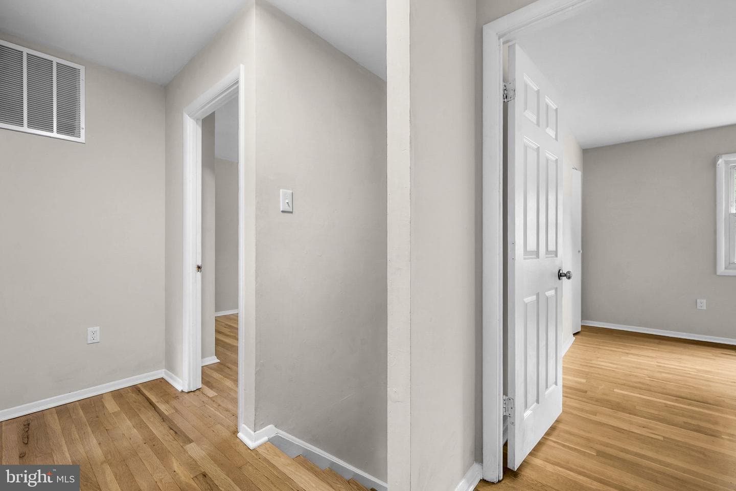 7608 Lotus Court photo 31