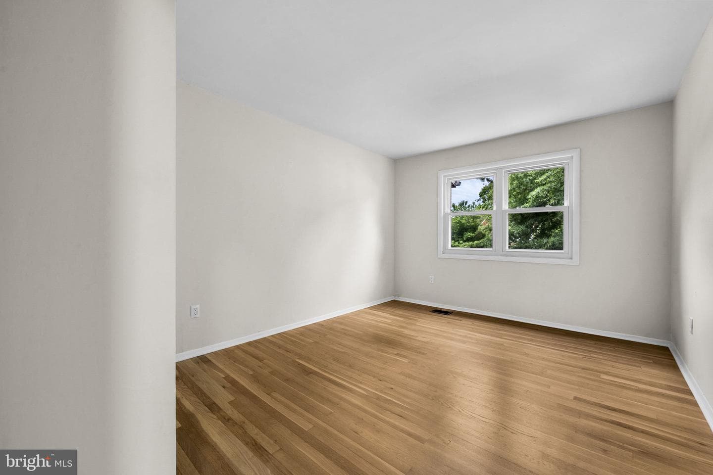 7608 Lotus Court photo 46