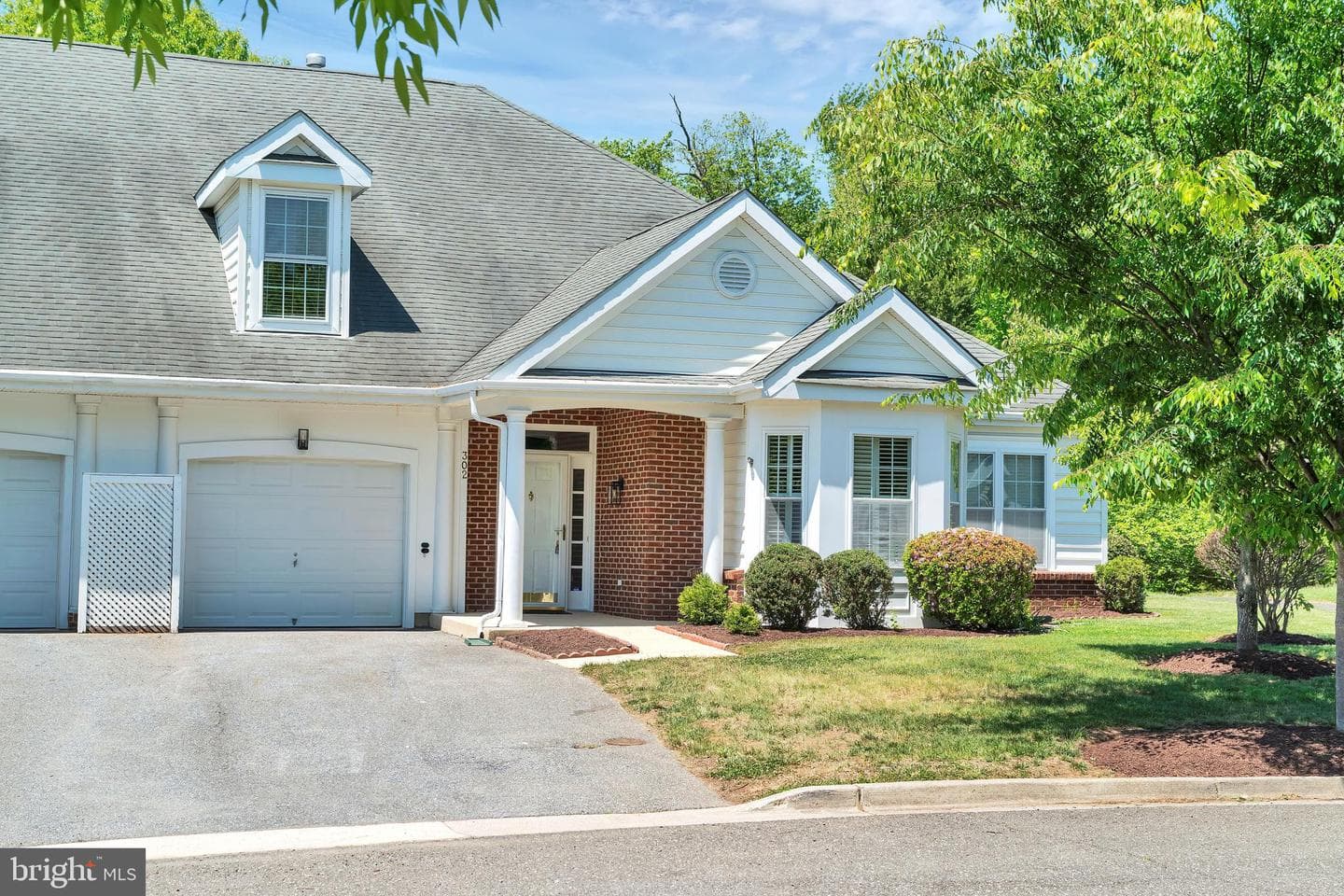 302 Fidgeway Lane