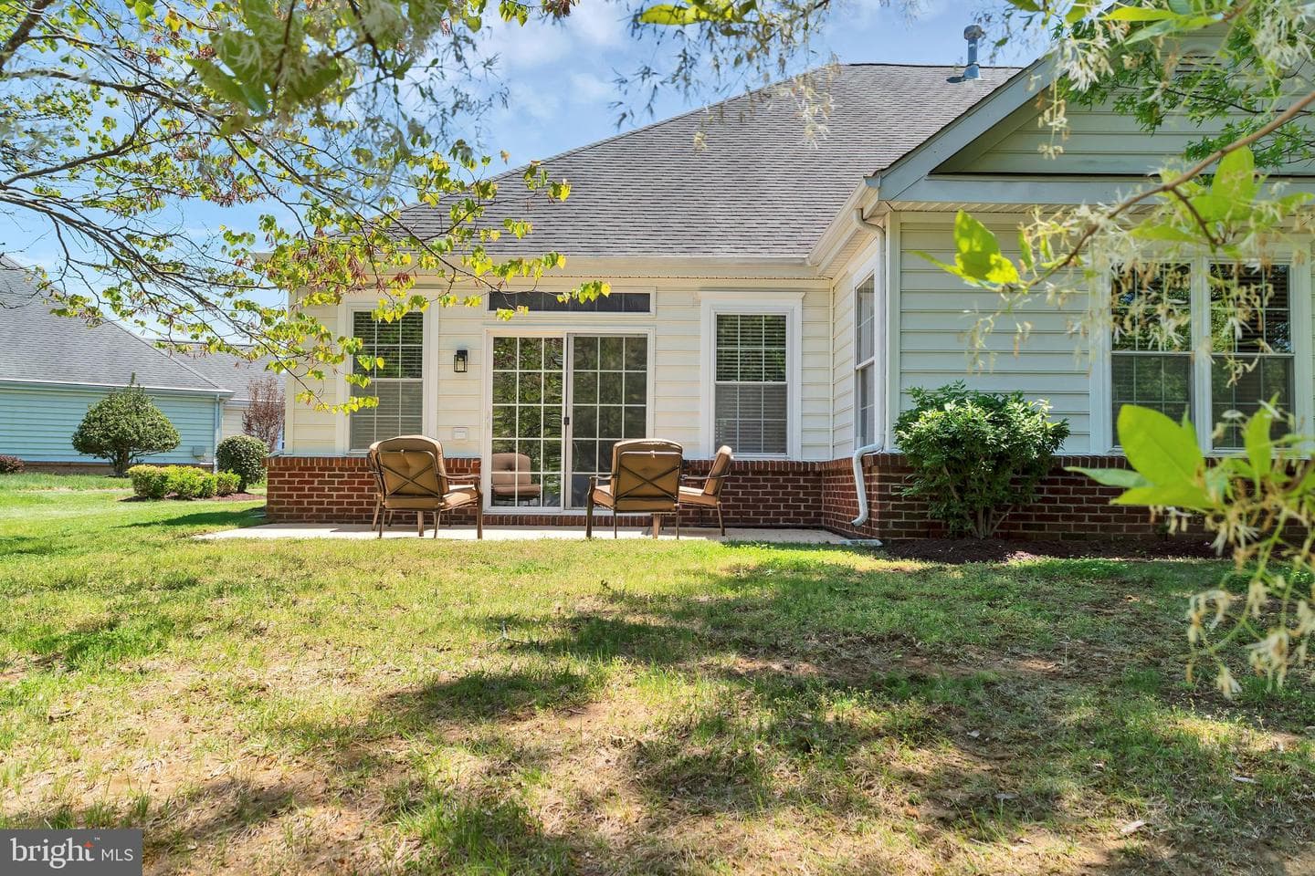 302 Fidgeway Lane photo 36