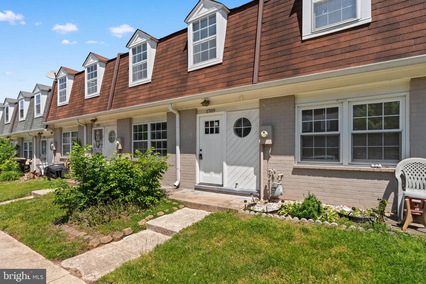 1709 Dutch Village Drive #m-394 photo 3