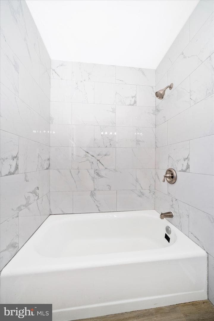 2702 Kenton Place photo 33