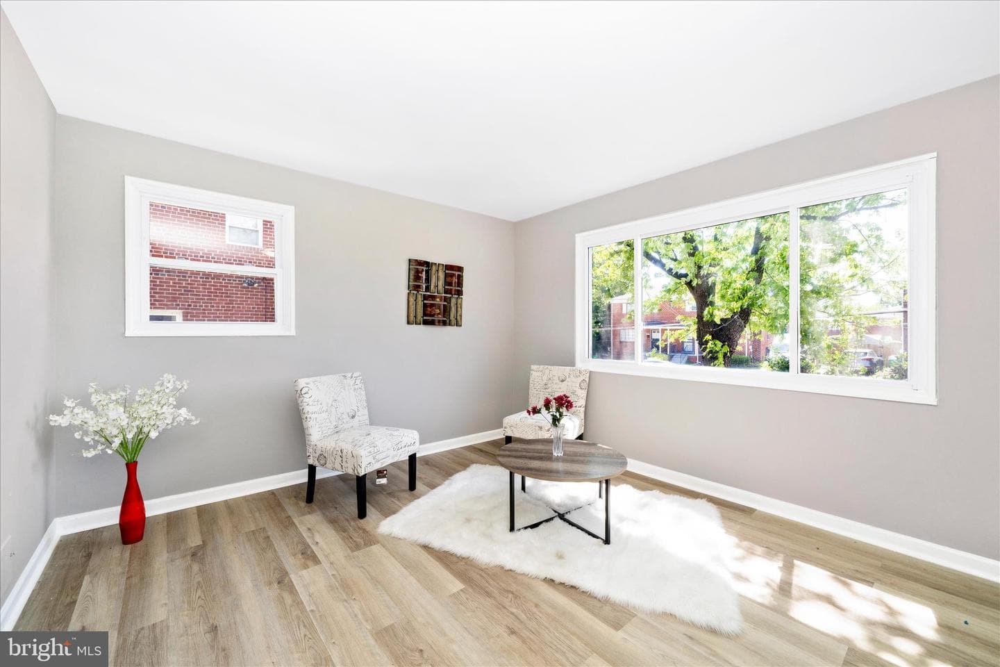 2702 Kenton Place photo 8