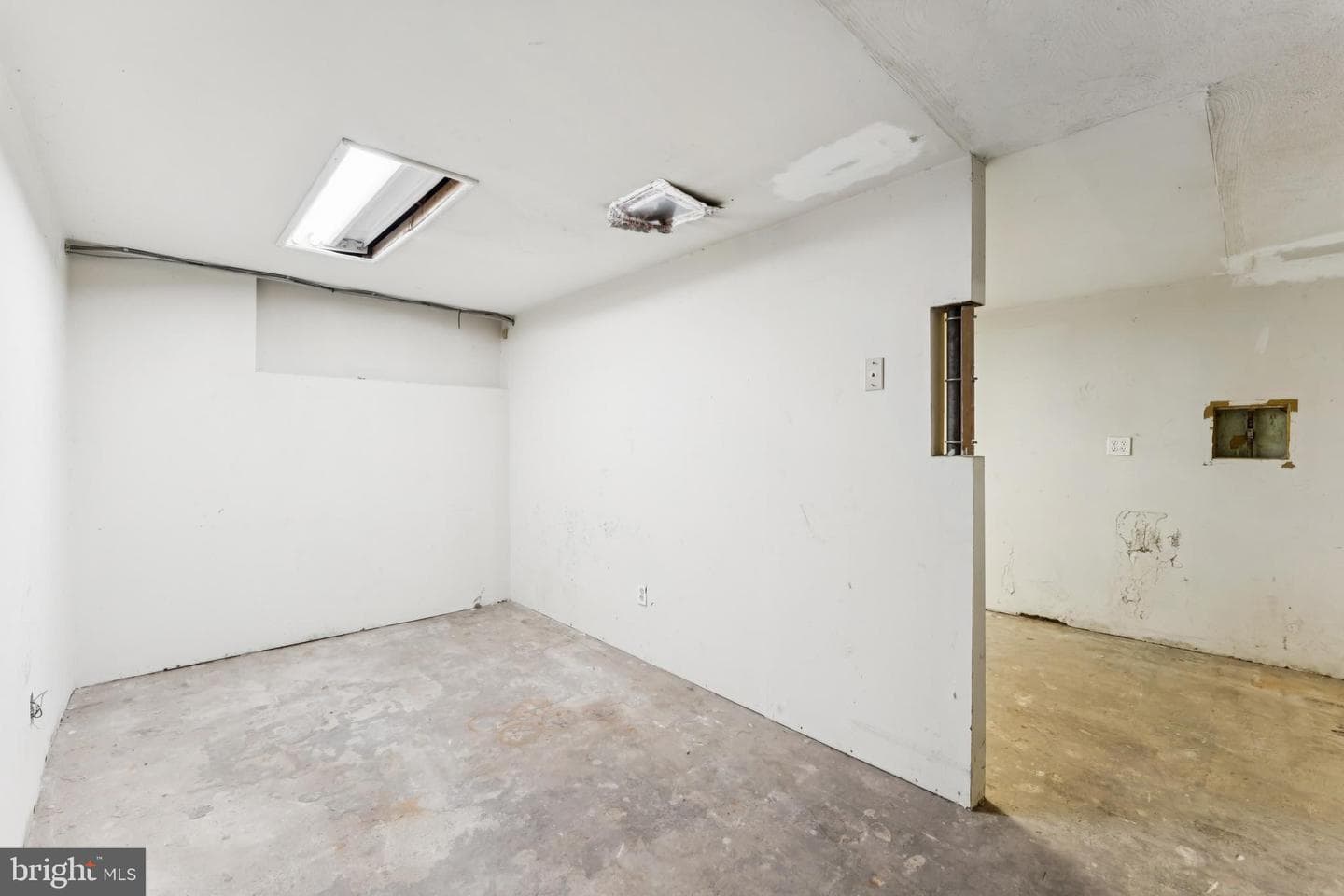 1004 White Oak Drive photo 27