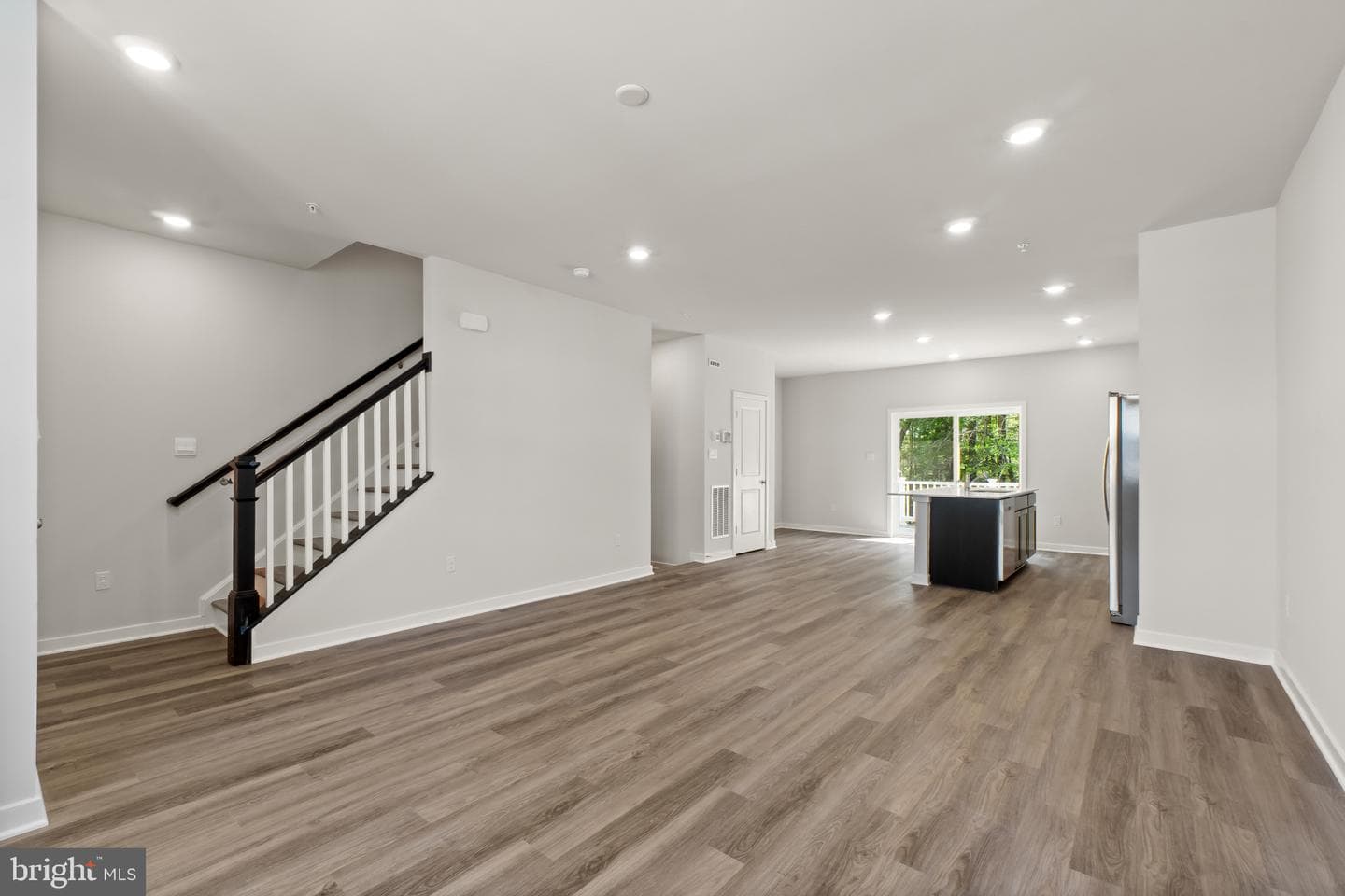 15045 Douglas Fir Lane photo 17