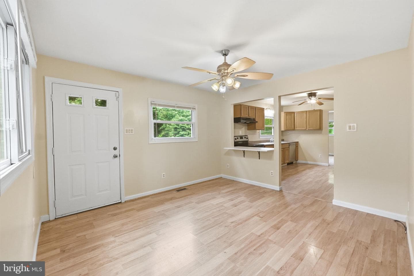 8402 Sleepy Hollow Road photo 10