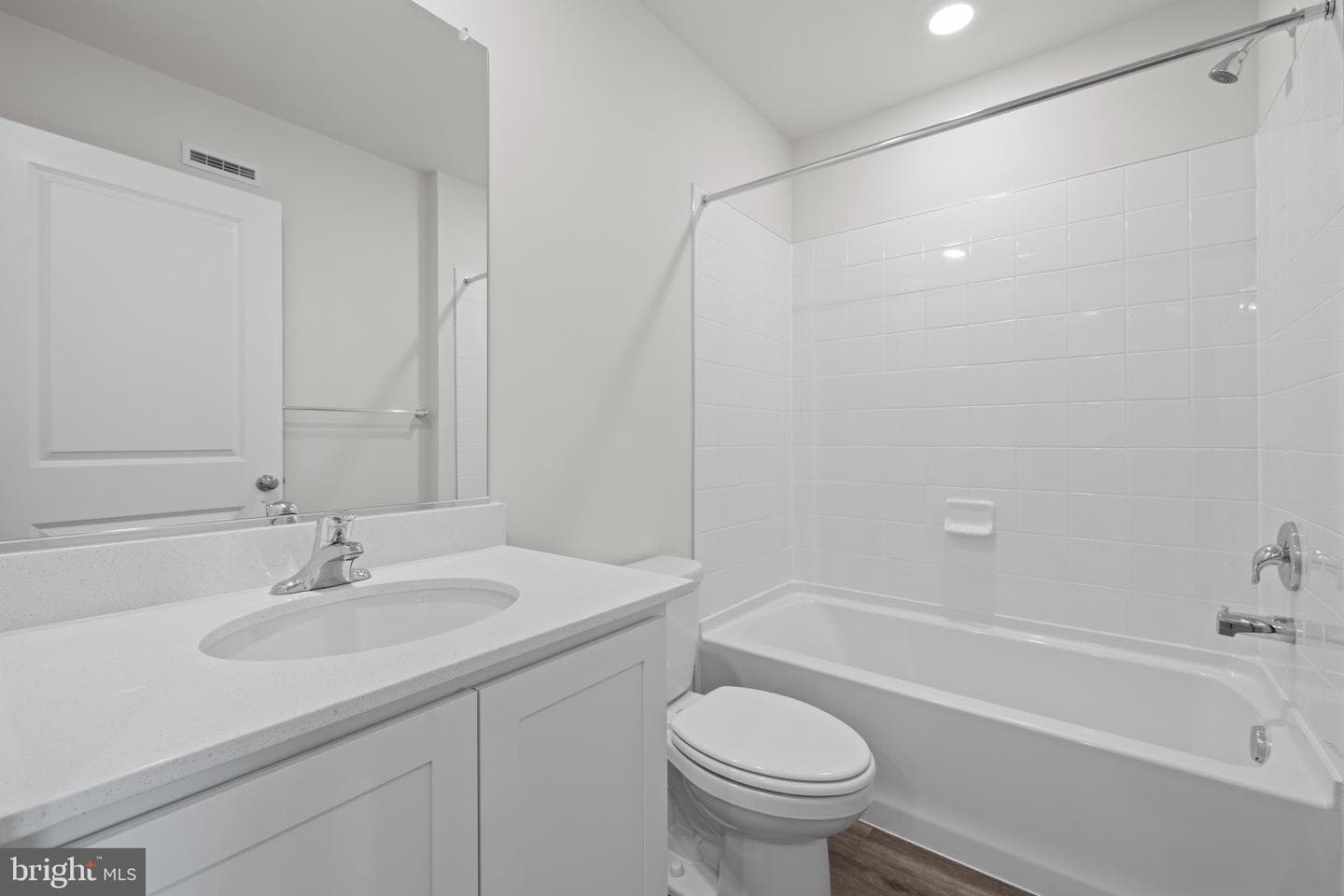 15041 Douglas Fir Lane photo 18