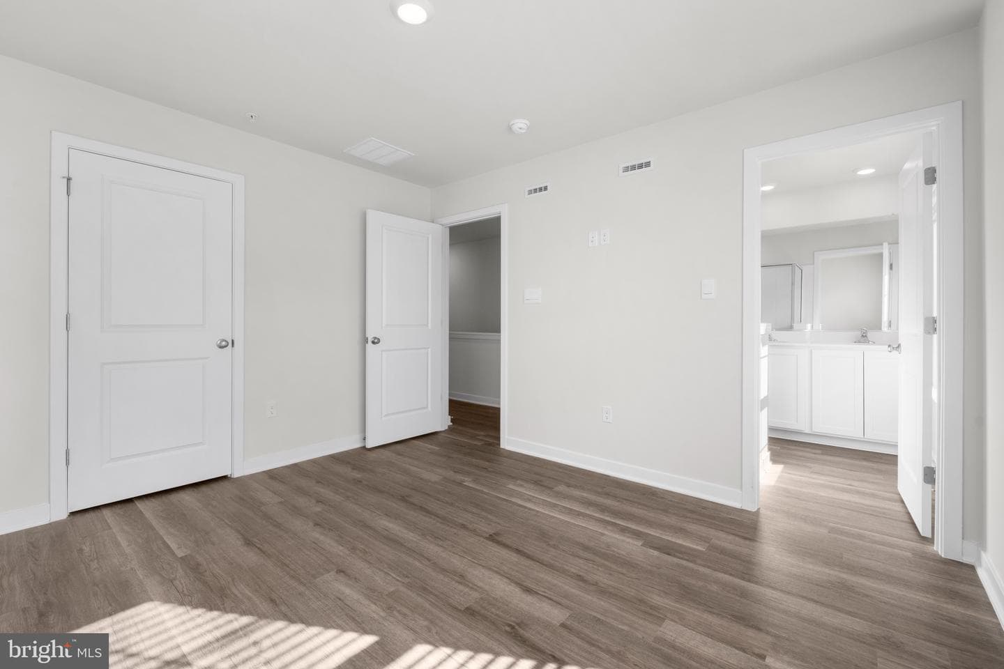 15041 Douglas Fir Lane photo 23