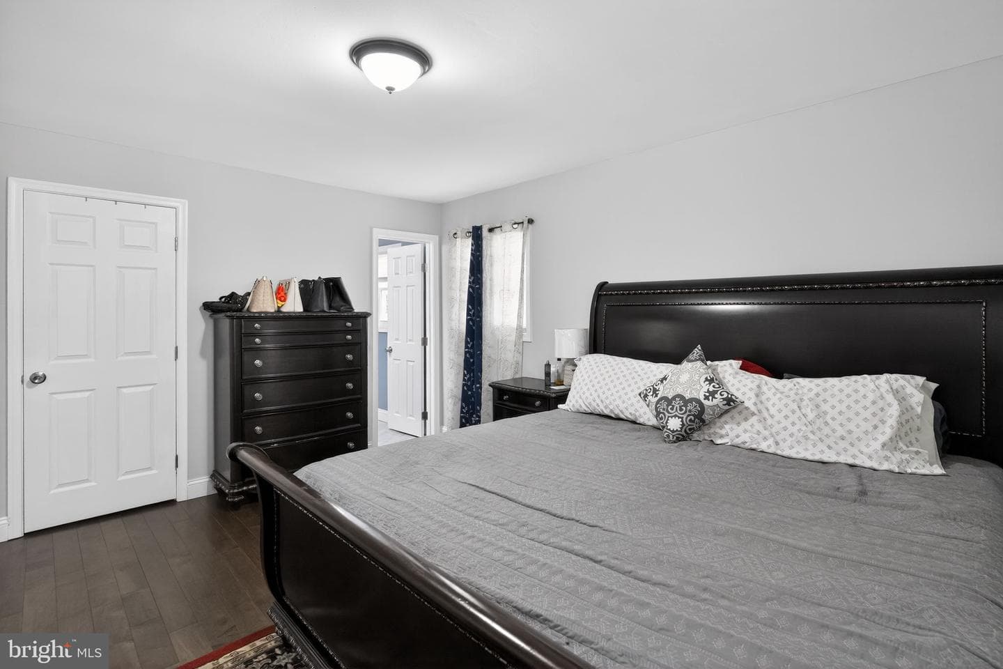 2608 Kingsway Road photo 17