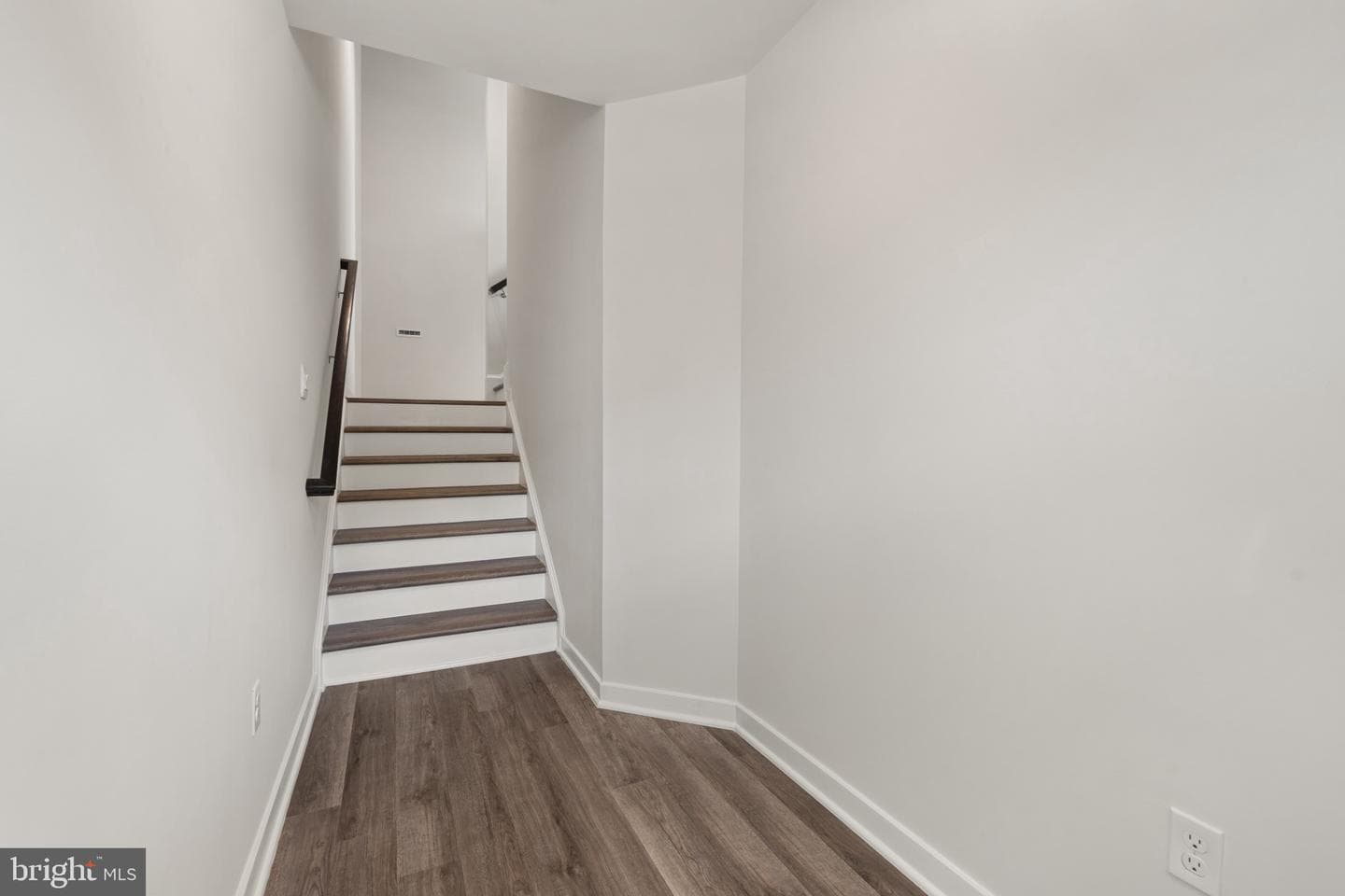 15033 Douglas Fir Lane photo 5