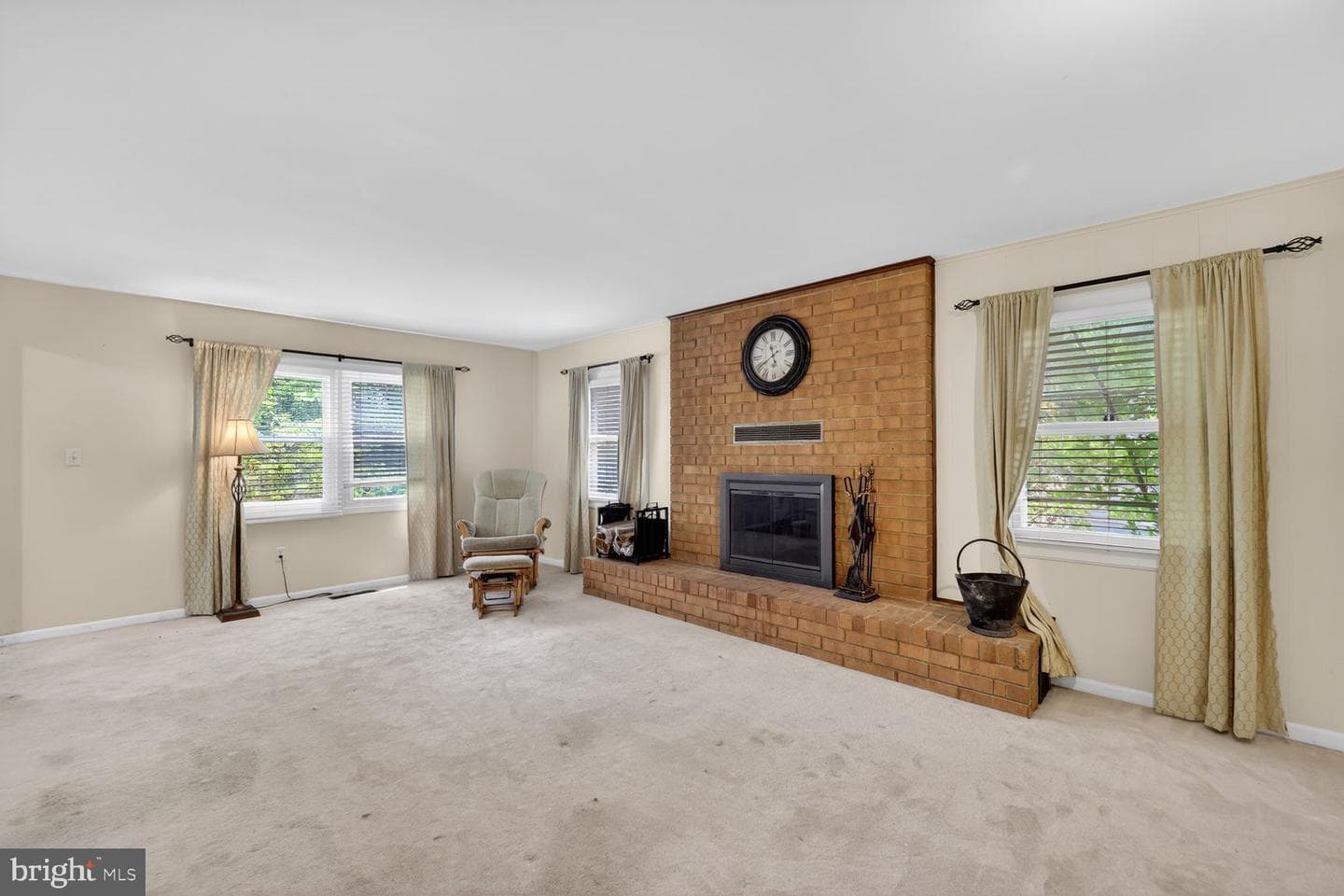 2922 Barrister Lane photo 5