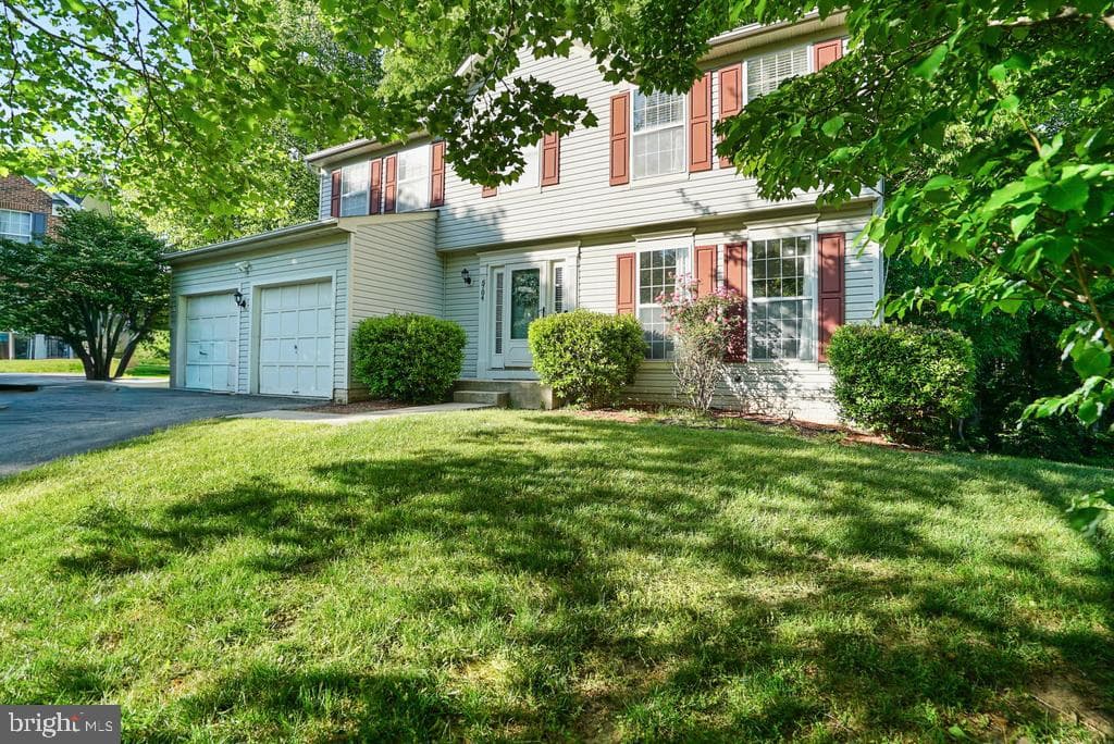 6704 Seabird Court photo 3
