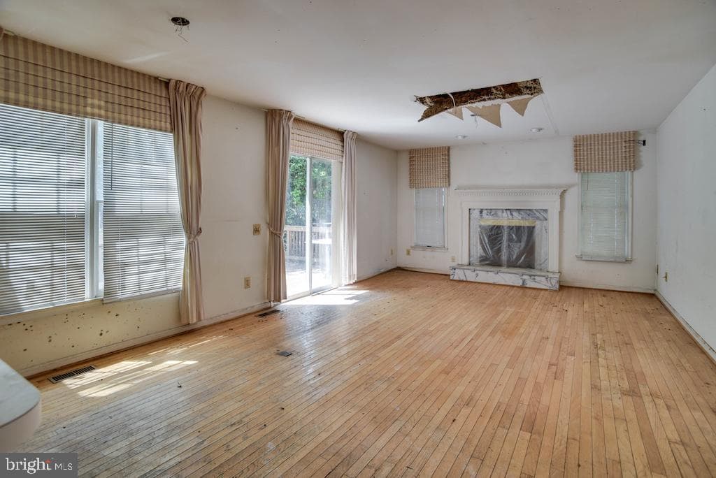 1409 Aragona Boulevard photo 10