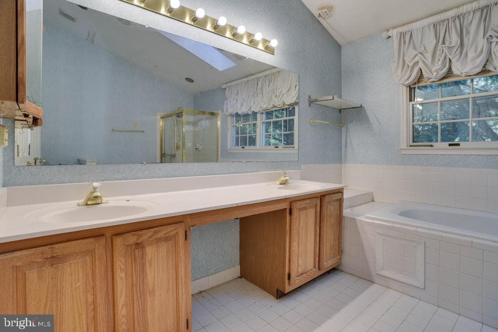 1409 Aragona Boulevard photo 17
