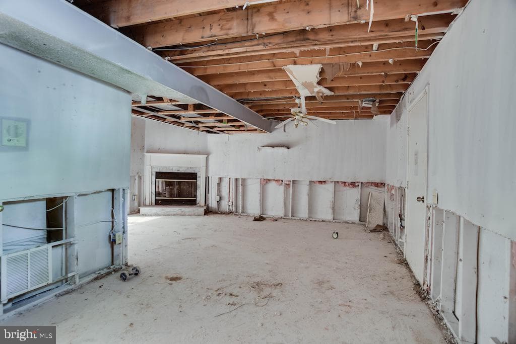 1409 Aragona Boulevard photo 26