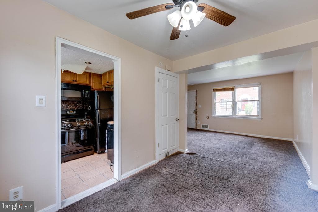 2540 Iverson Street photo 9