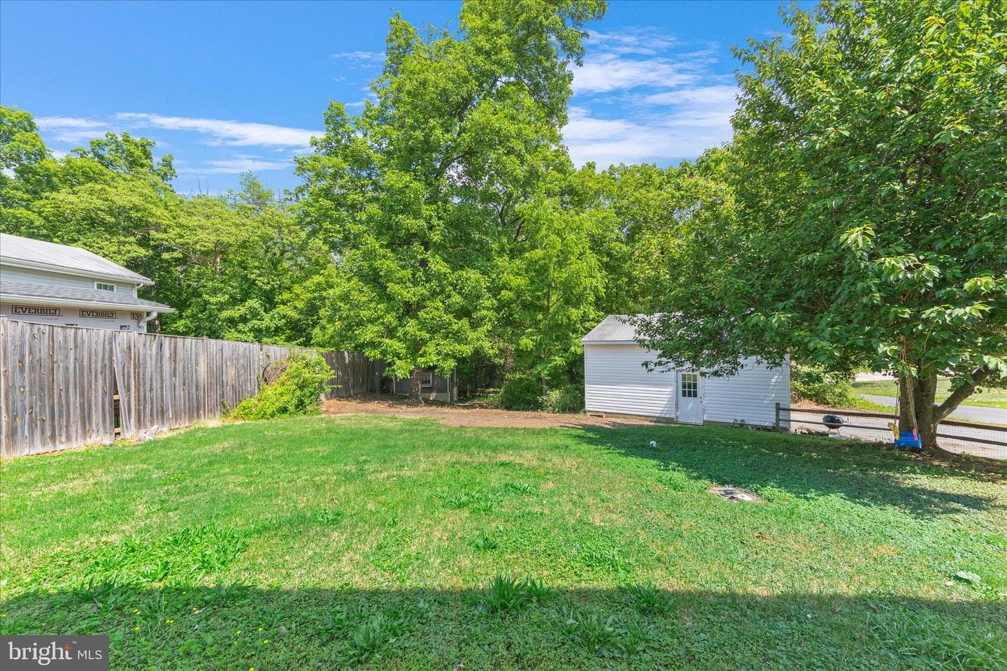 7008 Contee Rd photo 38