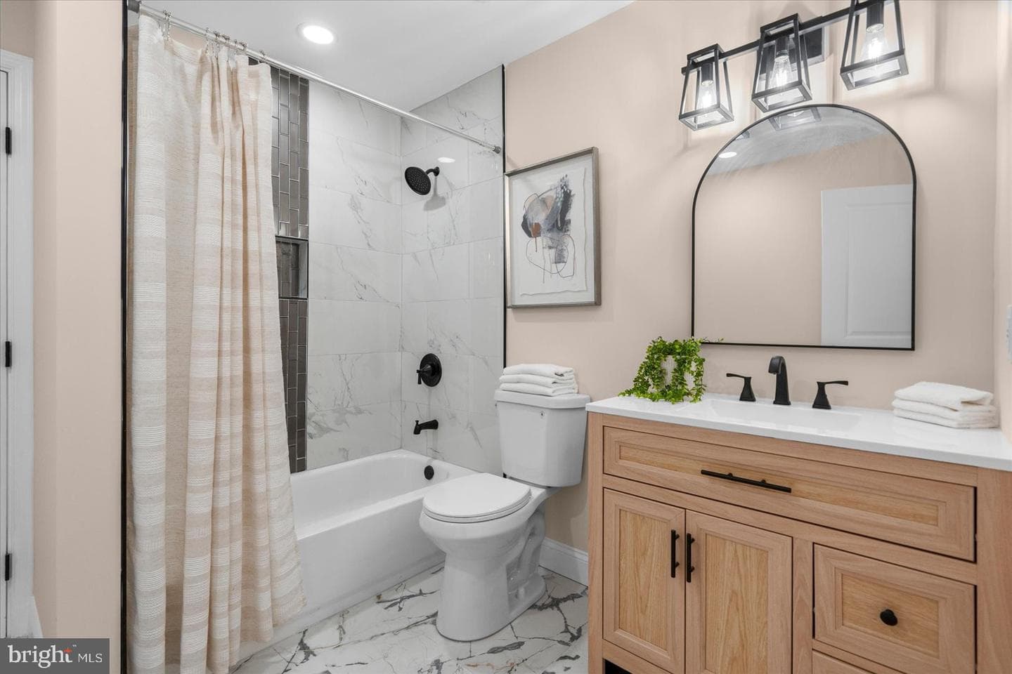 12508 Swirl Lane photo 40