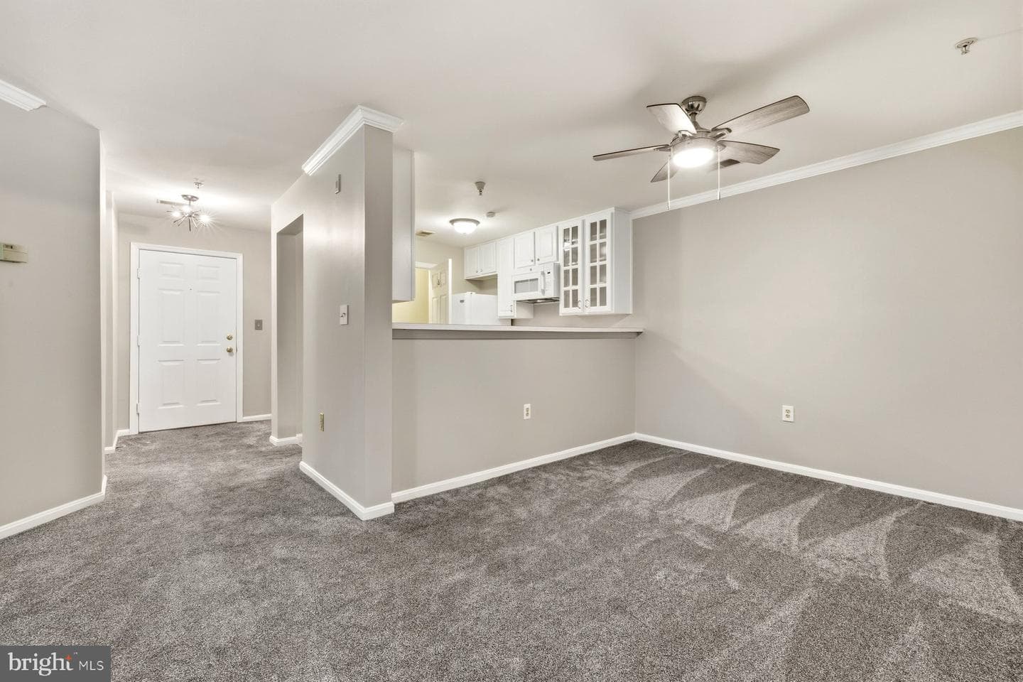 6500 Lake Park Drive #202 photo 5