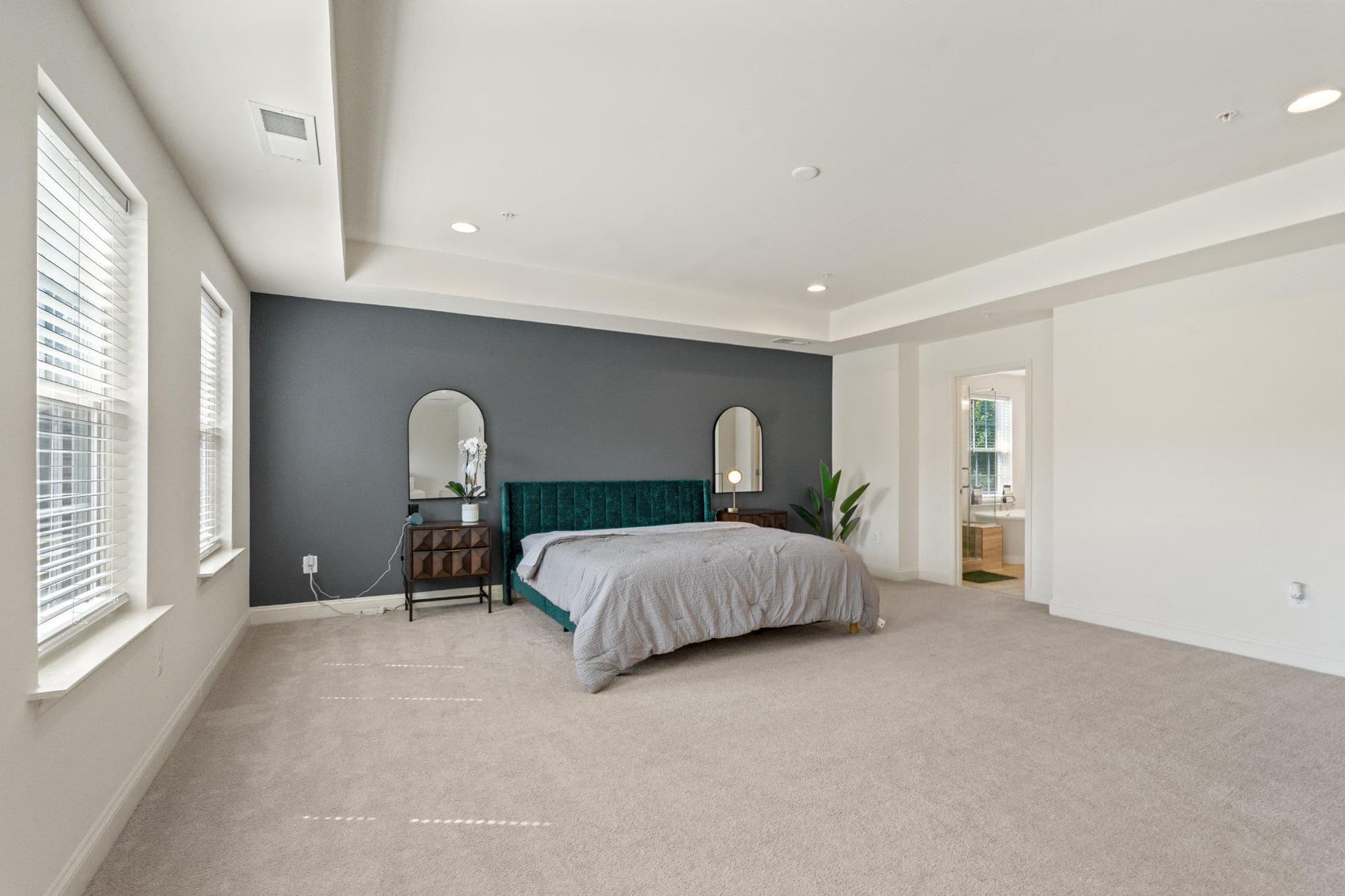 8400 Cedar Chase photo 7