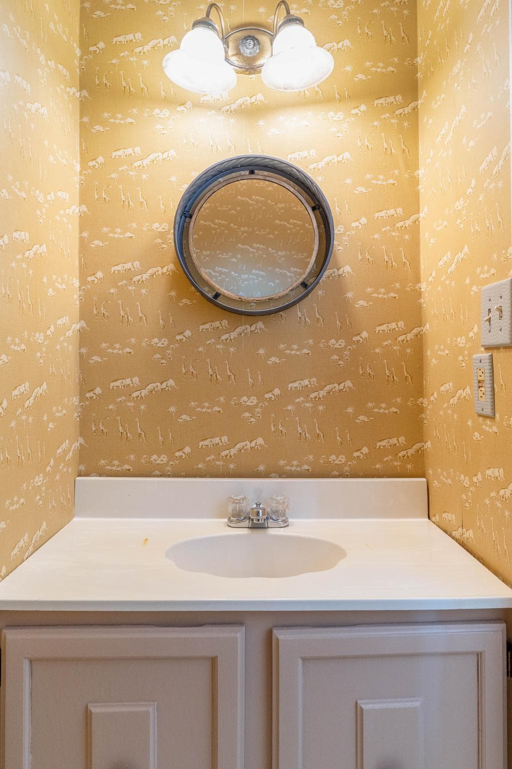 5922 Surratts Village Drive photo 41