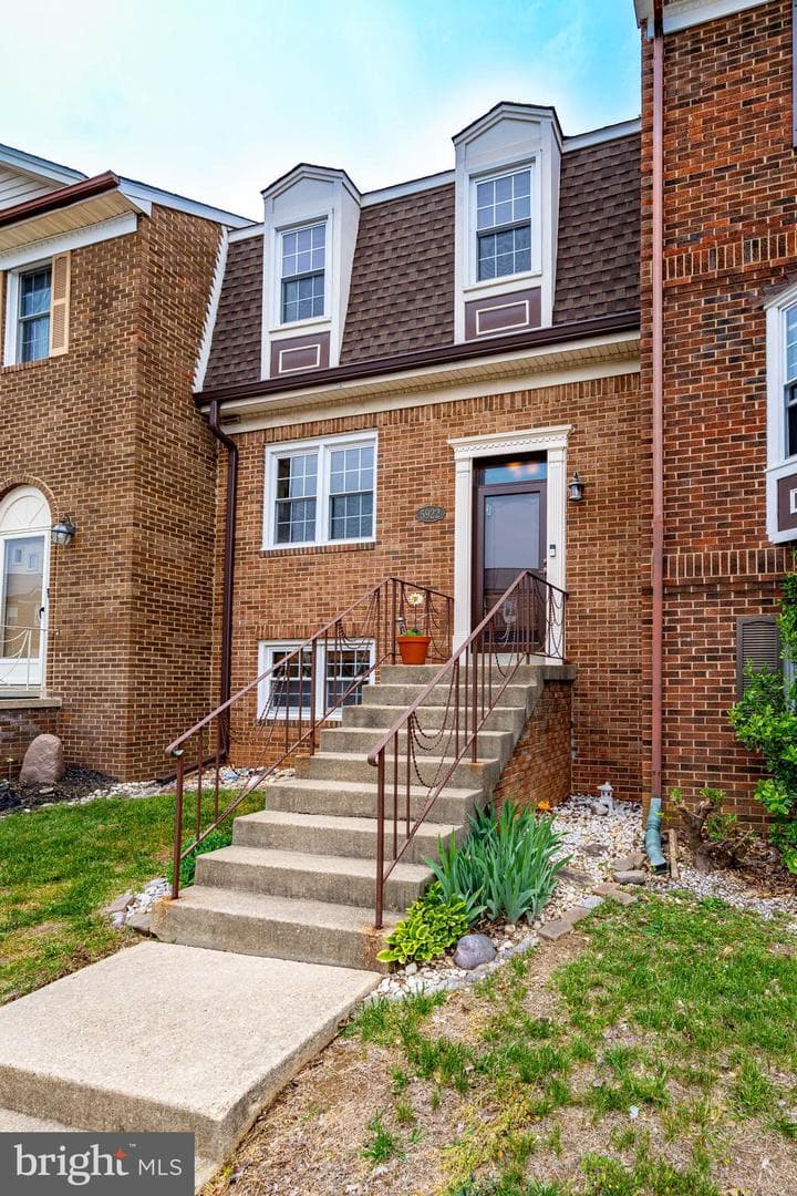 5922 Surratts Village Drive photo 48
