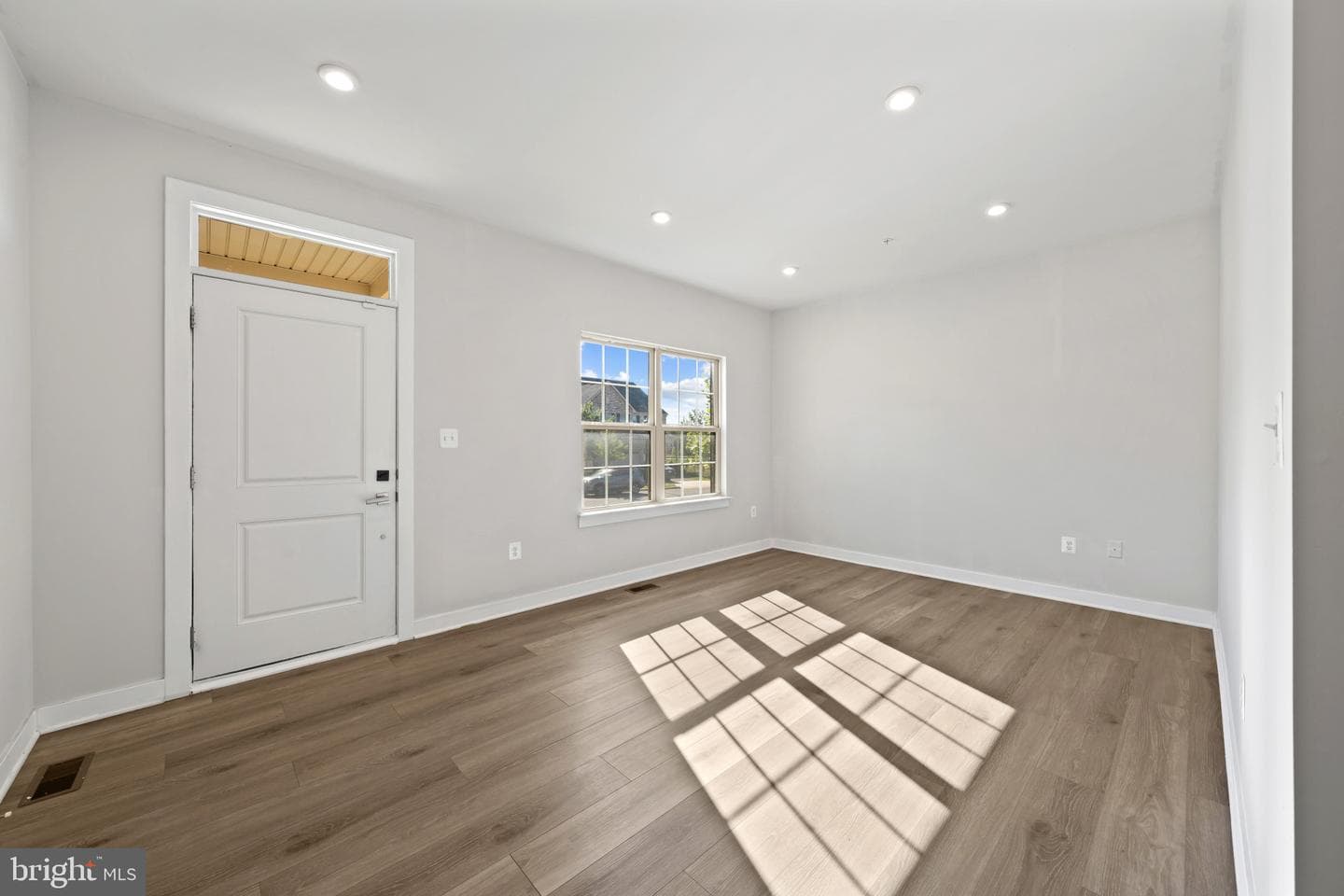 14614 Silver Hammer Way photo 6