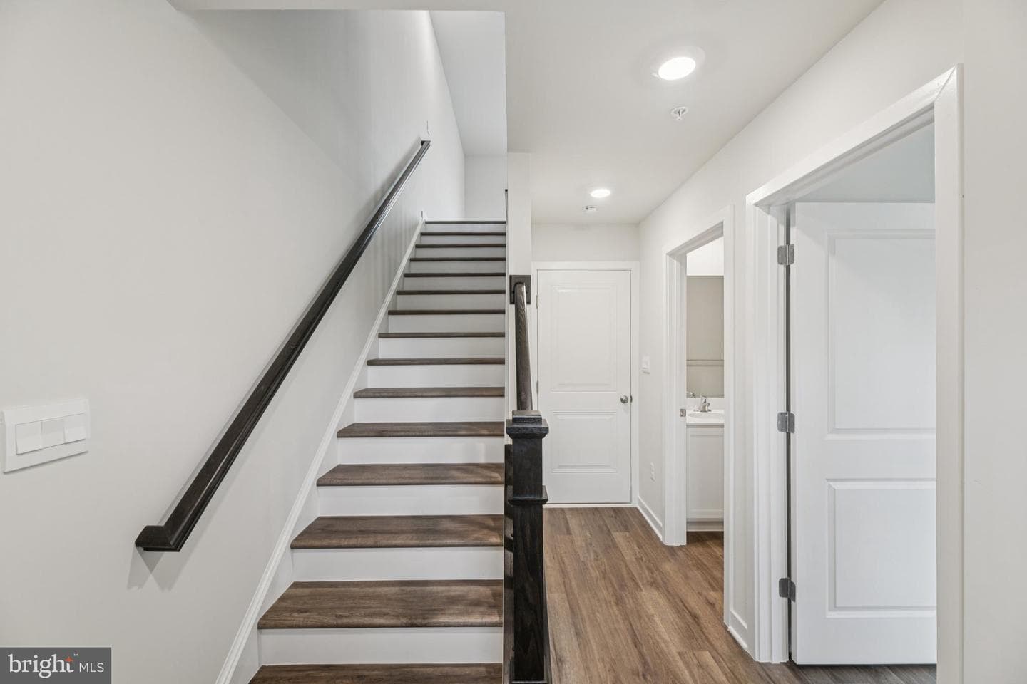 7428 Calm Retreat Boulevard photo 16