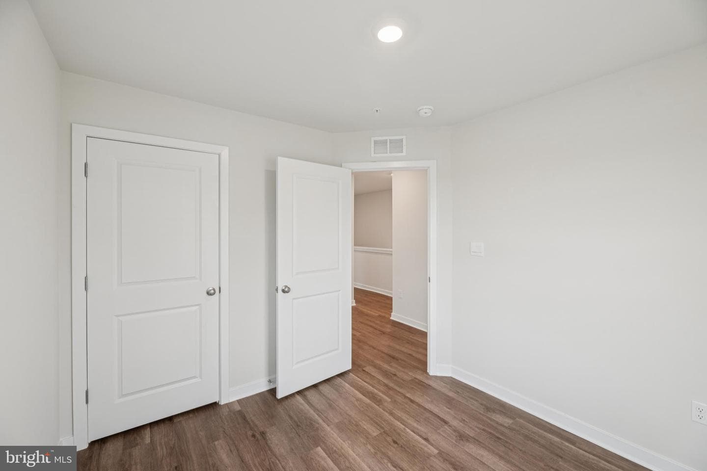 7428 Calm Retreat Boulevard photo 31
