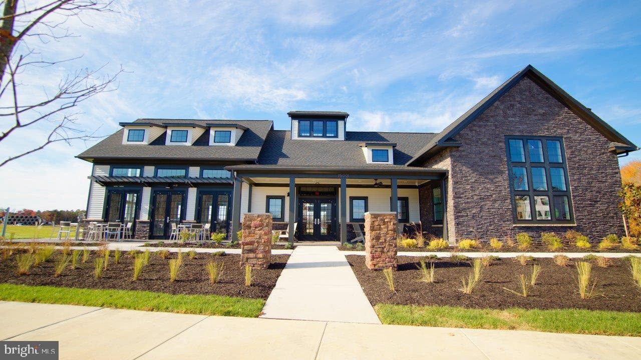 7428 Calm Retreat Boulevard photo 39