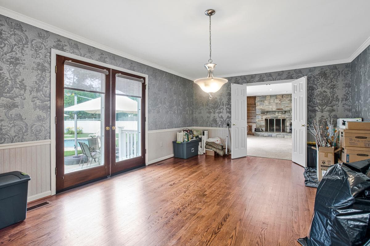 16704 Goldsborough Avenue photo 13