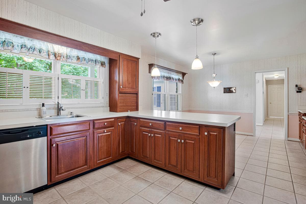 16704 Goldsborough Avenue photo 20